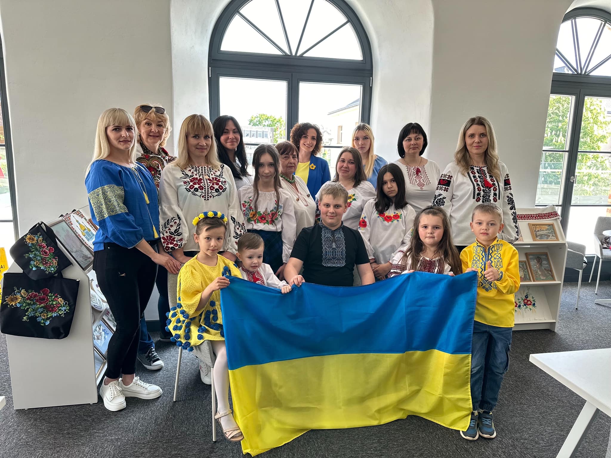 Ukrainiečių centras Kupiškyje sveikina su „Vyšyvankos” diena!
